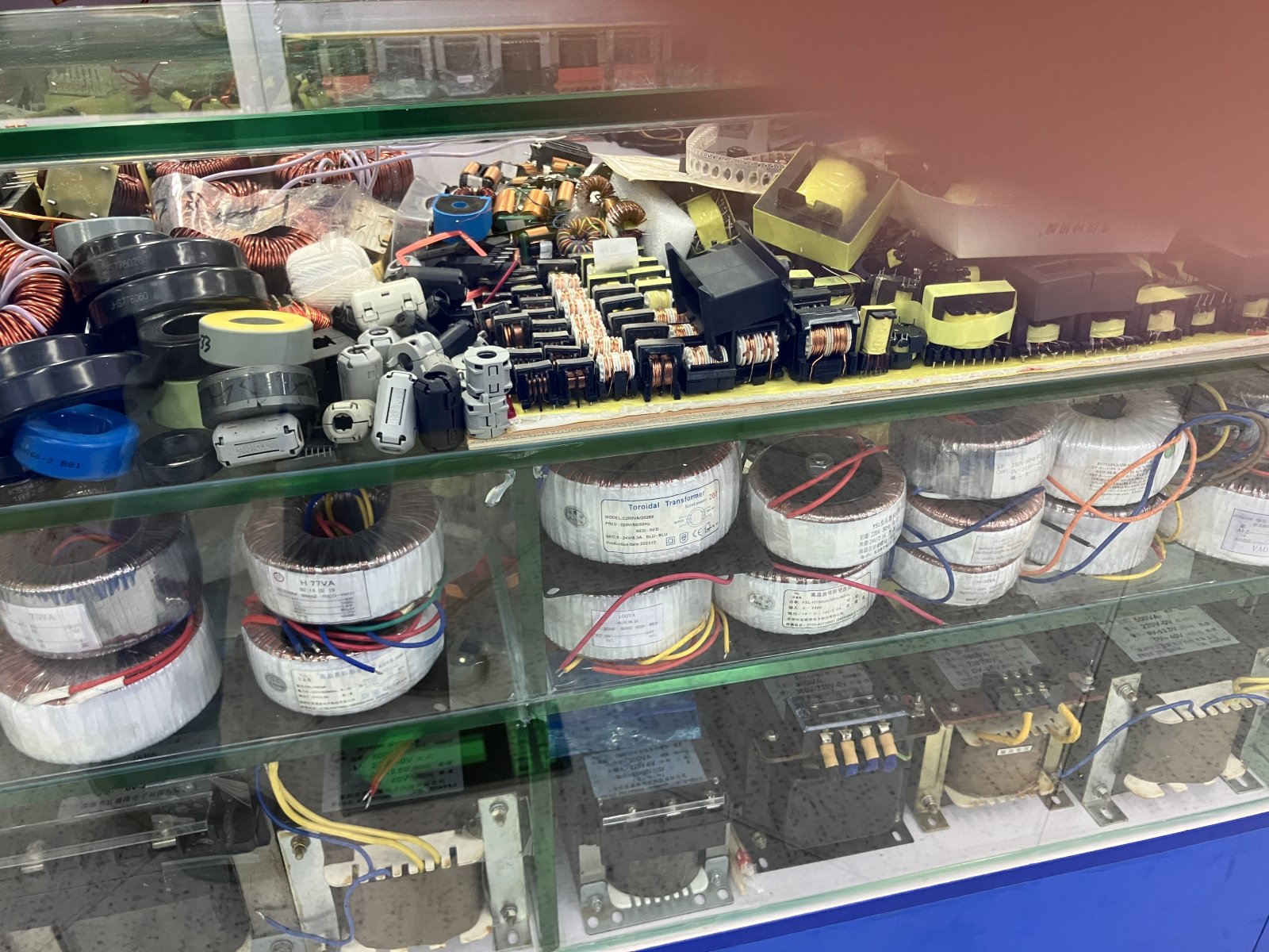 Electronics World